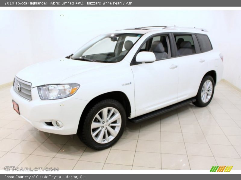 Blizzard White Pearl / Ash 2010 Toyota Highlander Hybrid Limited 4WD