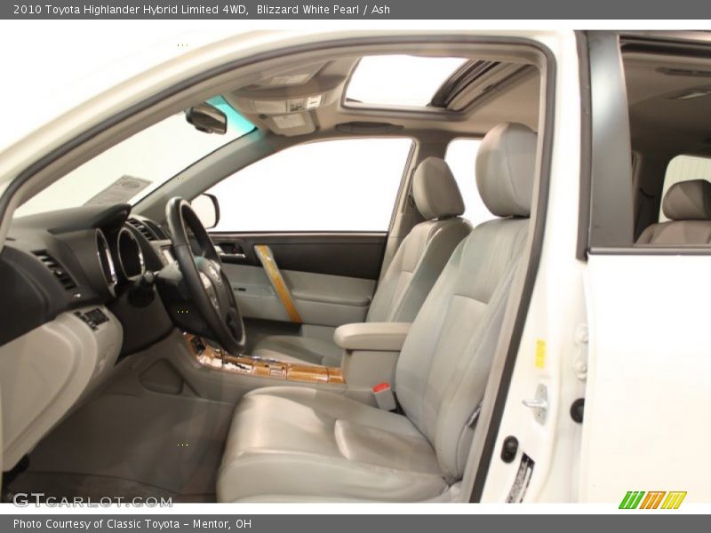 Blizzard White Pearl / Ash 2010 Toyota Highlander Hybrid Limited 4WD