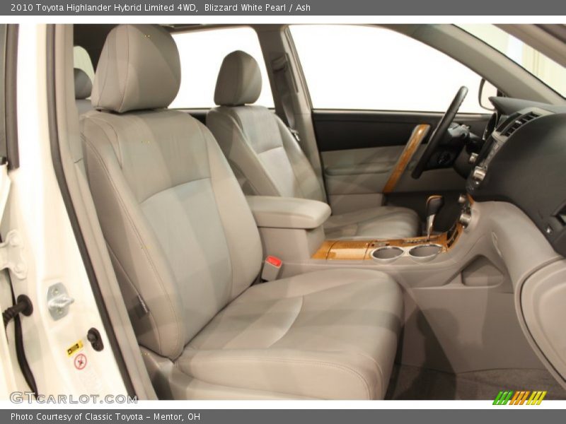 Blizzard White Pearl / Ash 2010 Toyota Highlander Hybrid Limited 4WD