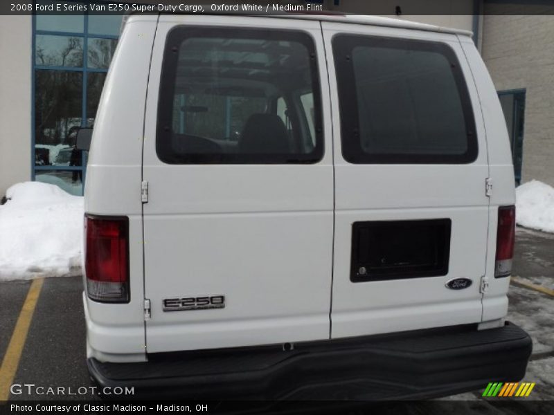 Oxford White / Medium Flint 2008 Ford E Series Van E250 Super Duty Cargo