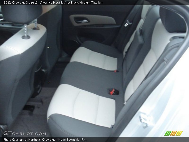 Silver Ice Metallic / Jet Black/Medium Titanium 2012 Chevrolet Cruze LS