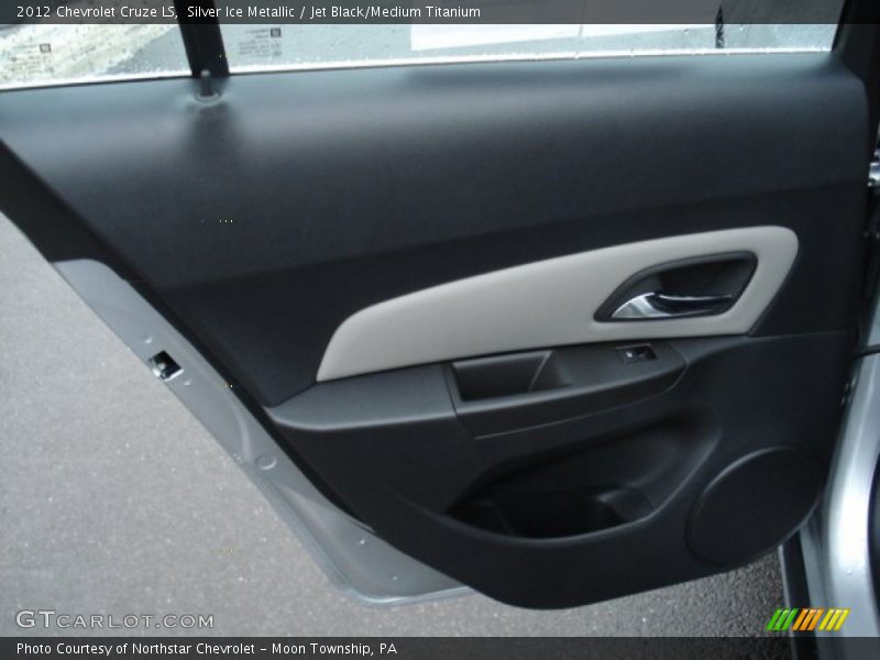 Silver Ice Metallic / Jet Black/Medium Titanium 2012 Chevrolet Cruze LS