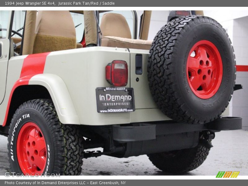 Jurassic Park Tan/Red / Saddle 1994 Jeep Wrangler SE 4x4