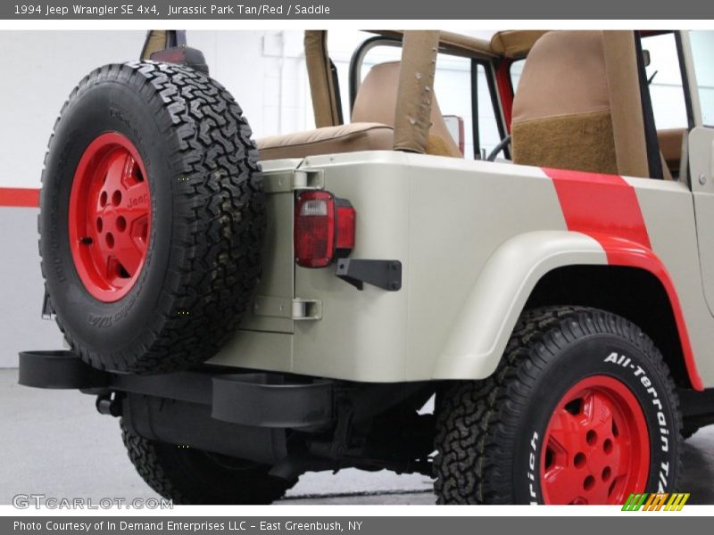 Jurassic Park Tan/Red / Saddle 1994 Jeep Wrangler SE 4x4