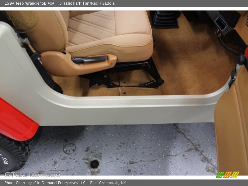 Jurassic Park Tan/Red / Saddle 1994 Jeep Wrangler SE 4x4