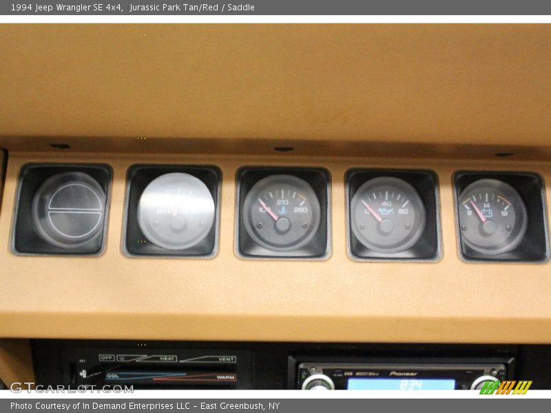 Jurassic Park Tan/Red / Saddle 1994 Jeep Wrangler SE 4x4