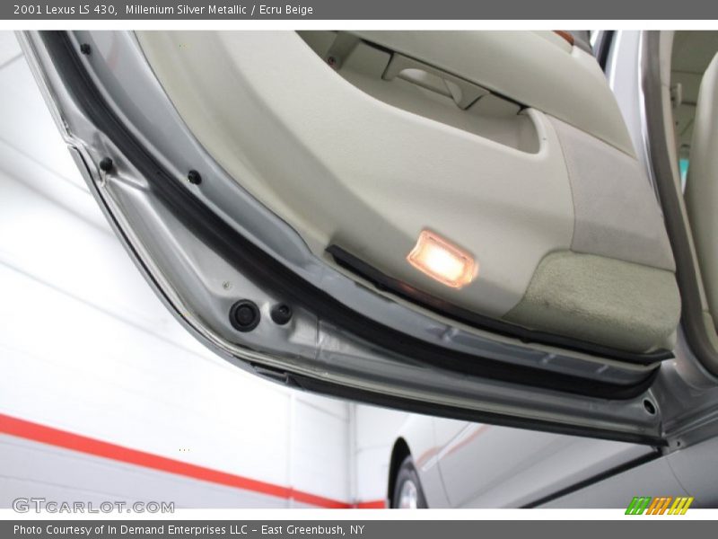 Millenium Silver Metallic / Ecru Beige 2001 Lexus LS 430