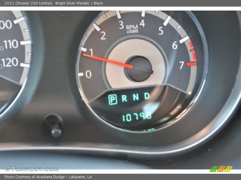 Bright Silver Metallic / Black 2011 Chrysler 200 Limited