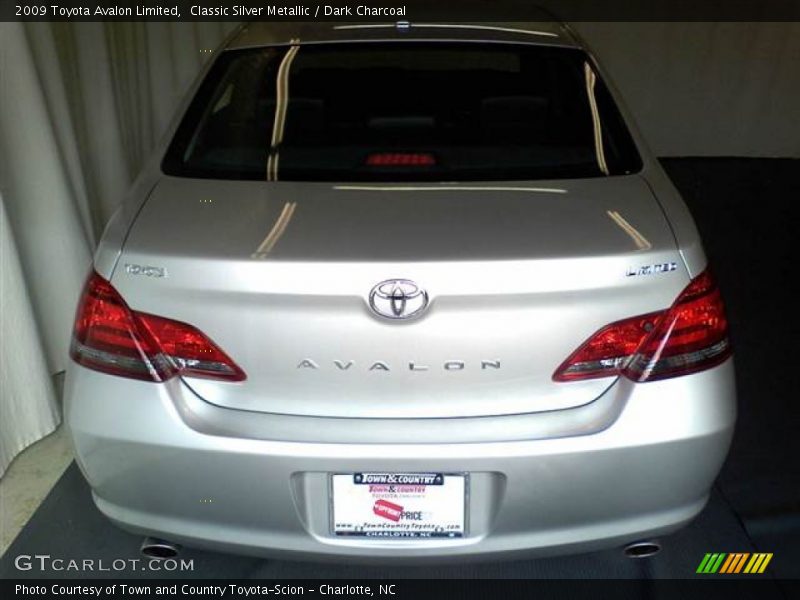 Classic Silver Metallic / Dark Charcoal 2009 Toyota Avalon Limited