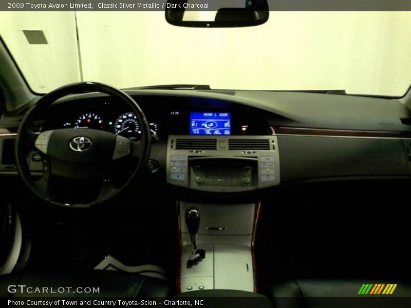 Classic Silver Metallic / Dark Charcoal 2009 Toyota Avalon Limited