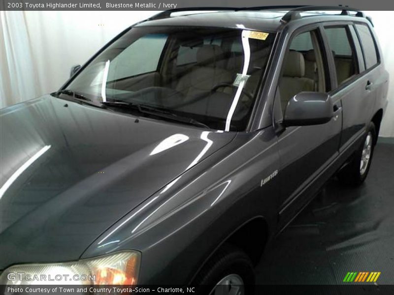 Bluestone Metallic / Ivory 2003 Toyota Highlander Limited