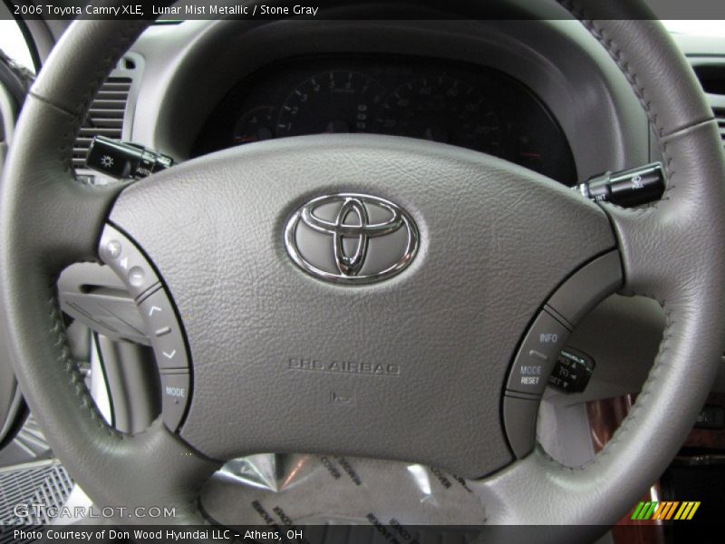 Lunar Mist Metallic / Stone Gray 2006 Toyota Camry XLE