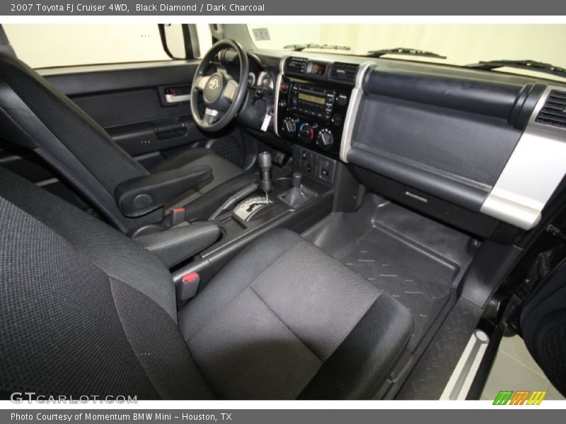 Black Diamond / Dark Charcoal 2007 Toyota FJ Cruiser 4WD