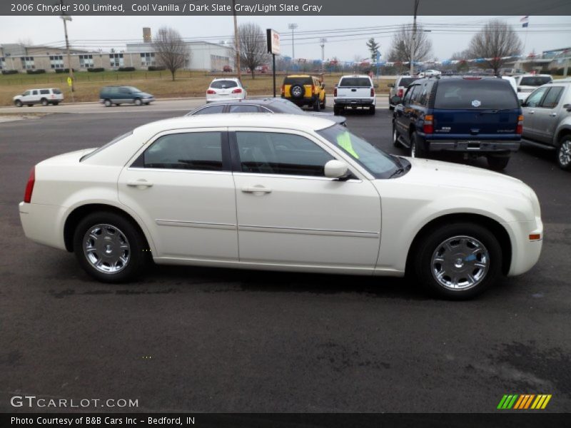 Cool Vanilla / Dark Slate Gray/Light Slate Gray 2006 Chrysler 300 Limited