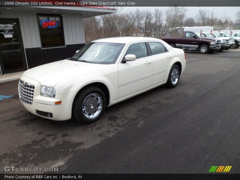 Cool Vanilla / Dark Slate Gray/Light Slate Gray 2006 Chrysler 300 Limited