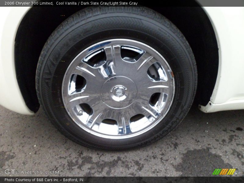 Cool Vanilla / Dark Slate Gray/Light Slate Gray 2006 Chrysler 300 Limited