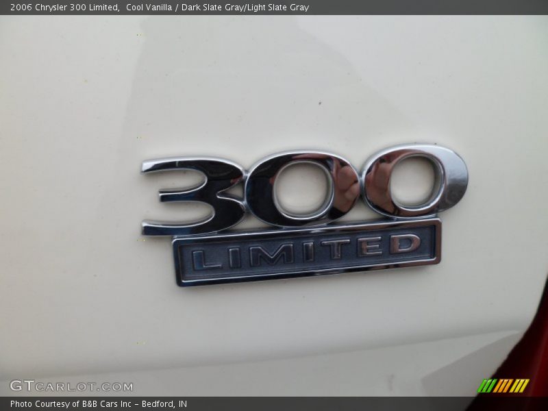 Cool Vanilla / Dark Slate Gray/Light Slate Gray 2006 Chrysler 300 Limited