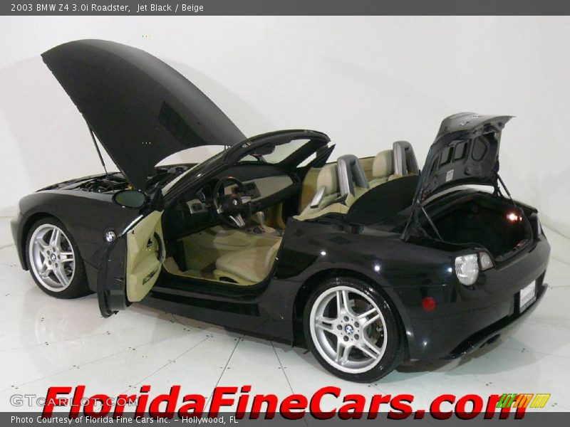Jet Black / Beige 2003 BMW Z4 3.0i Roadster