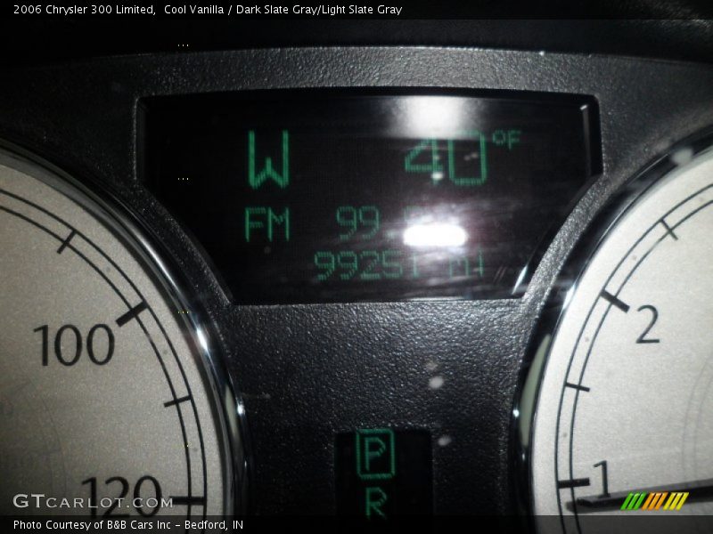 Cool Vanilla / Dark Slate Gray/Light Slate Gray 2006 Chrysler 300 Limited