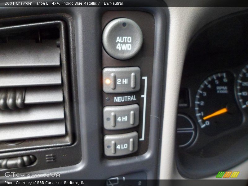 Controls of 2001 Tahoe LT 4x4