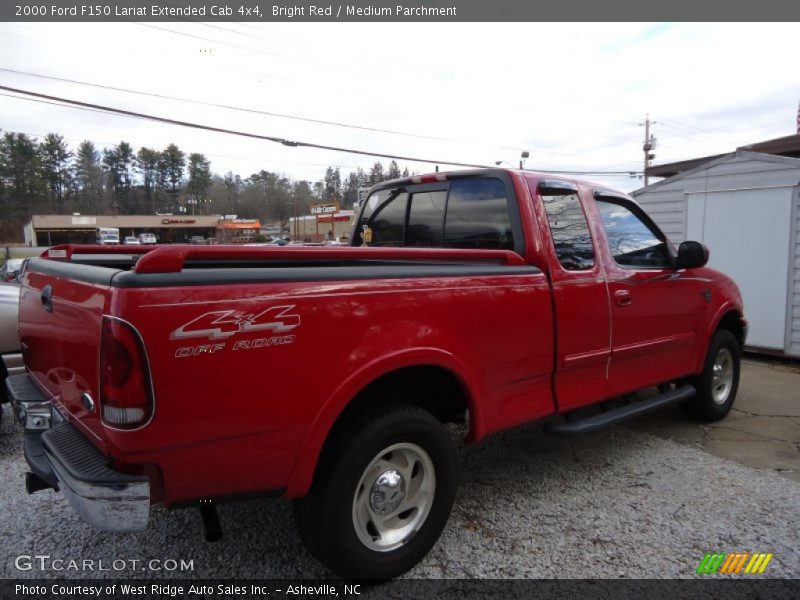Bright Red / Medium Parchment 2000 Ford F150 Lariat Extended Cab 4x4