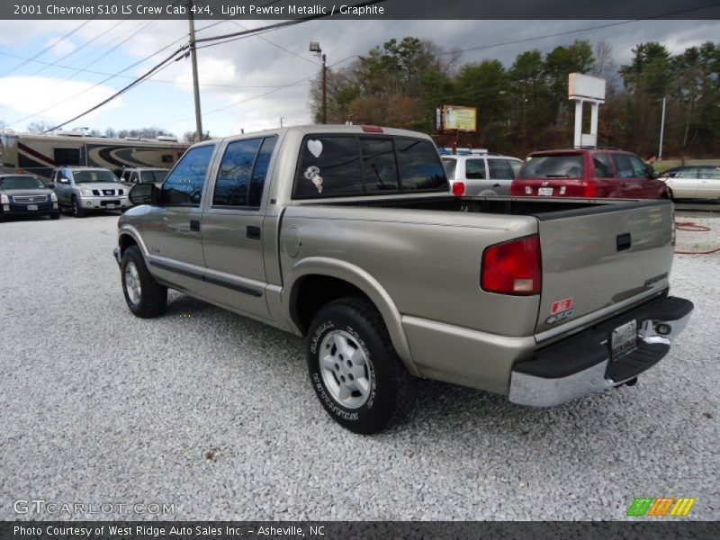 Light Pewter Metallic / Graphite 2001 Chevrolet S10 LS Crew Cab 4x4