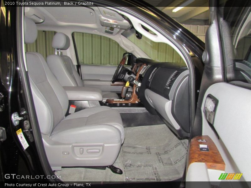 Black / Graphite 2010 Toyota Sequoia Platinum