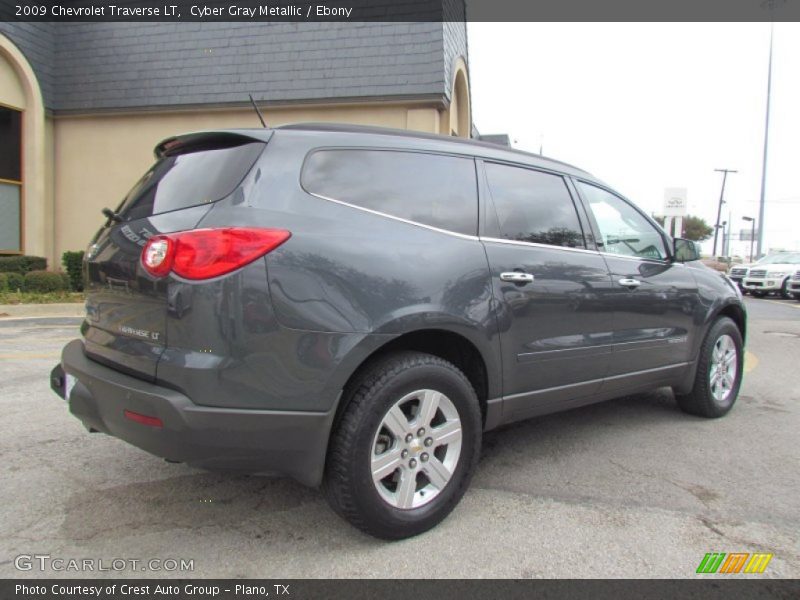 Cyber Gray Metallic / Ebony 2009 Chevrolet Traverse LT