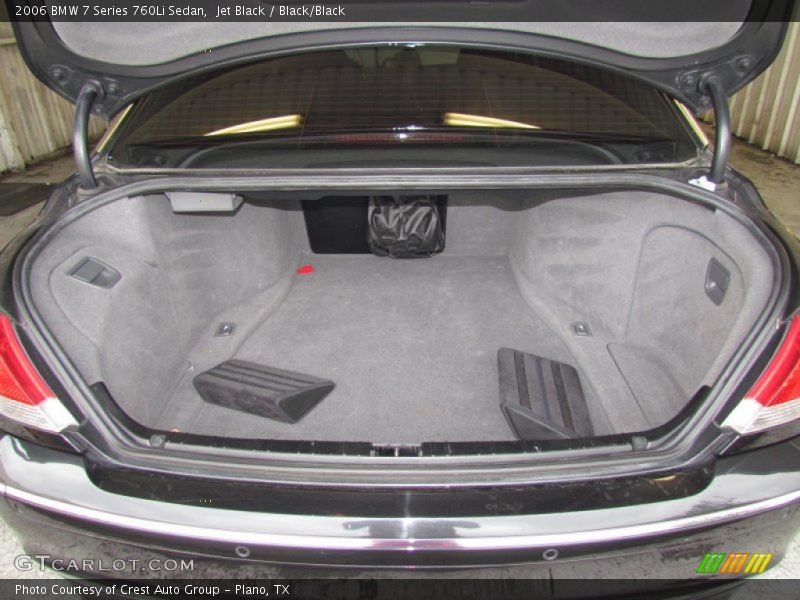  2006 7 Series 760Li Sedan Trunk