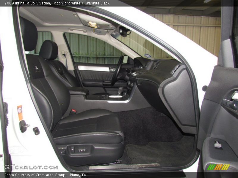 Moonlight White / Graphite Black 2009 Infiniti M 35 S Sedan