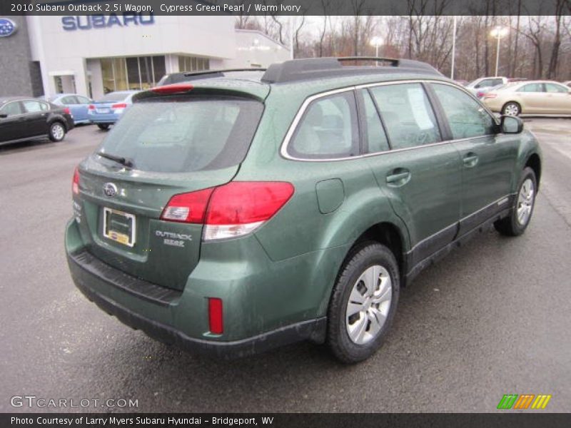 Cypress Green Pearl / Warm Ivory 2010 Subaru Outback 2.5i Wagon