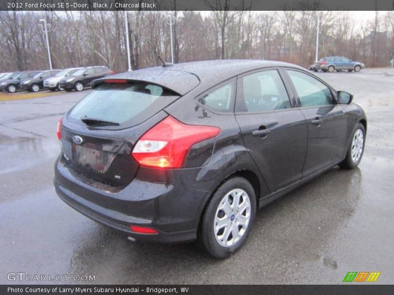 Black / Charcoal Black 2012 Ford Focus SE 5-Door