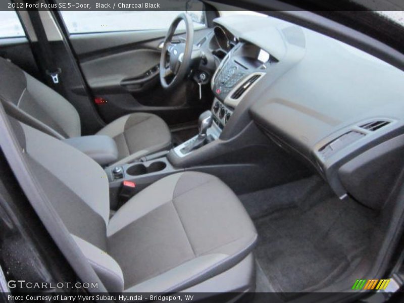 Black / Charcoal Black 2012 Ford Focus SE 5-Door