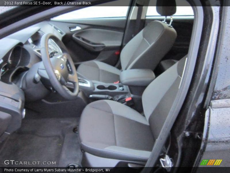 Black / Charcoal Black 2012 Ford Focus SE 5-Door