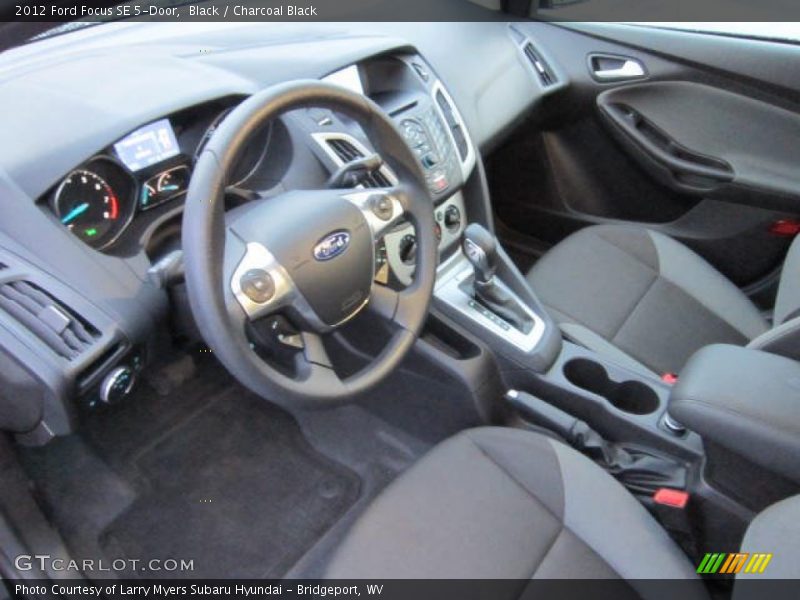 Black / Charcoal Black 2012 Ford Focus SE 5-Door