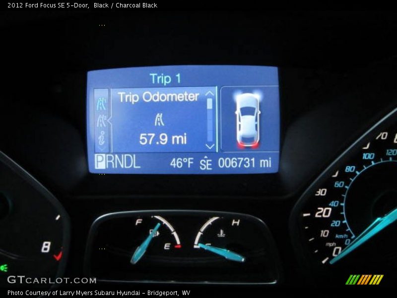 Black / Charcoal Black 2012 Ford Focus SE 5-Door