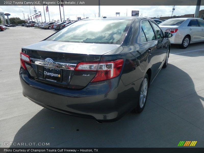 Magnetic Gray Metallic / Ash 2012 Toyota Camry XLE