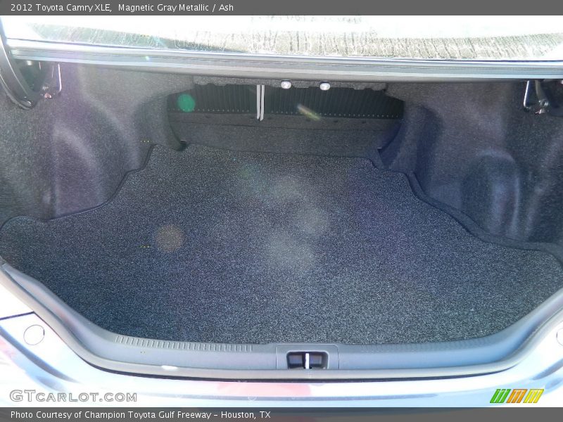 Magnetic Gray Metallic / Ash 2012 Toyota Camry XLE