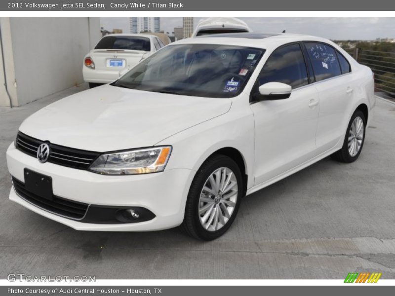 Candy White / Titan Black 2012 Volkswagen Jetta SEL Sedan