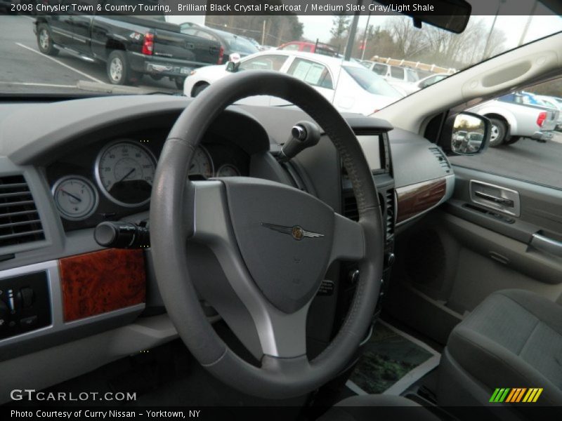 Brilliant Black Crystal Pearlcoat / Medium Slate Gray/Light Shale 2008 Chrysler Town & Country Touring