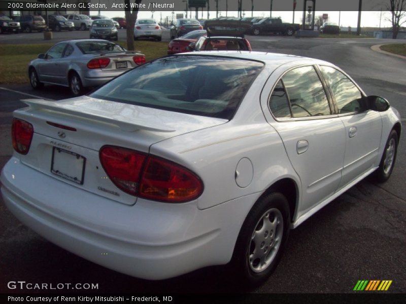Arctic White / Neutral 2002 Oldsmobile Alero GL Sedan