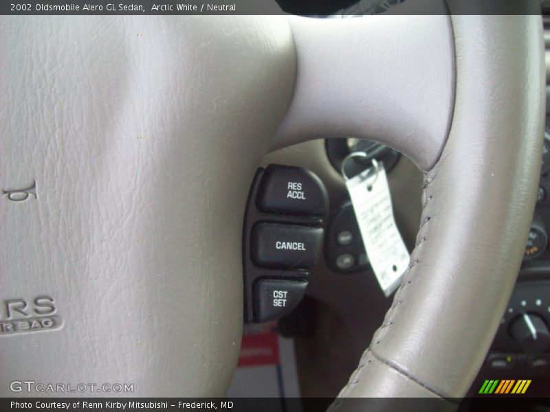 Arctic White / Neutral 2002 Oldsmobile Alero GL Sedan