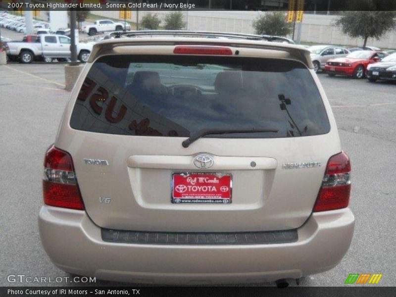 Sonora Gold Pearl / Ivory Beige 2007 Toyota Highlander Limited