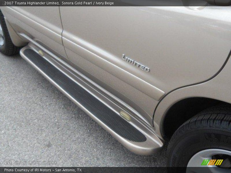 Sonora Gold Pearl / Ivory Beige 2007 Toyota Highlander Limited