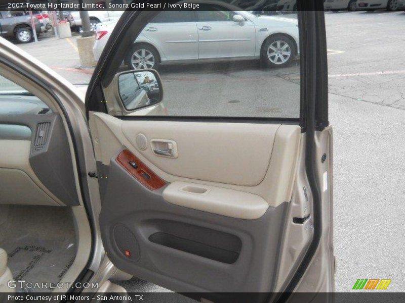 Sonora Gold Pearl / Ivory Beige 2007 Toyota Highlander Limited