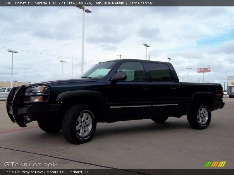 Dark Blue Metallic / Dark Charcoal 2005 Chevrolet Silverado 1500 Z71 Crew Cab 4x4