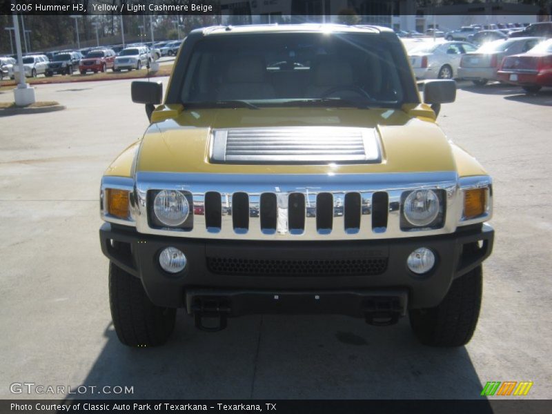 Yellow / Light Cashmere Beige 2006 Hummer H3