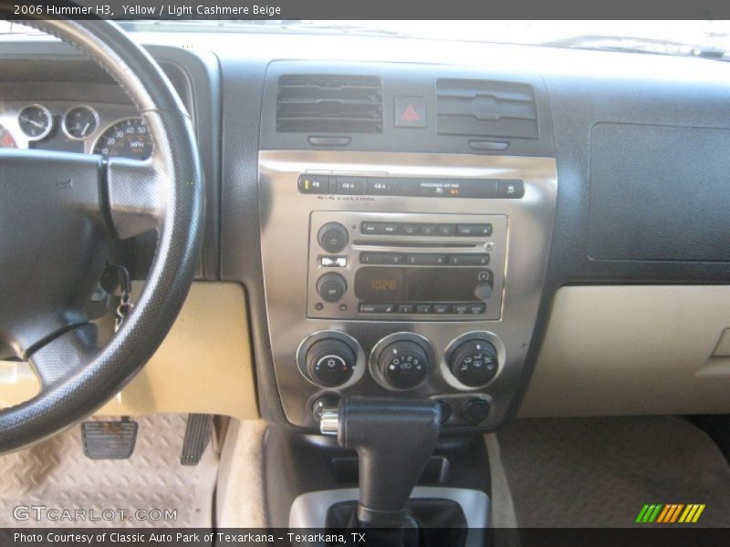 Yellow / Light Cashmere Beige 2006 Hummer H3