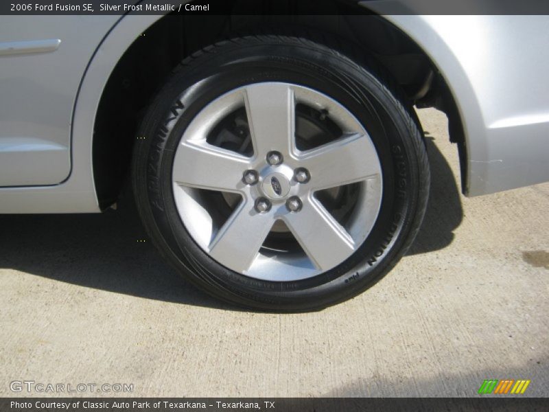Silver Frost Metallic / Camel 2006 Ford Fusion SE