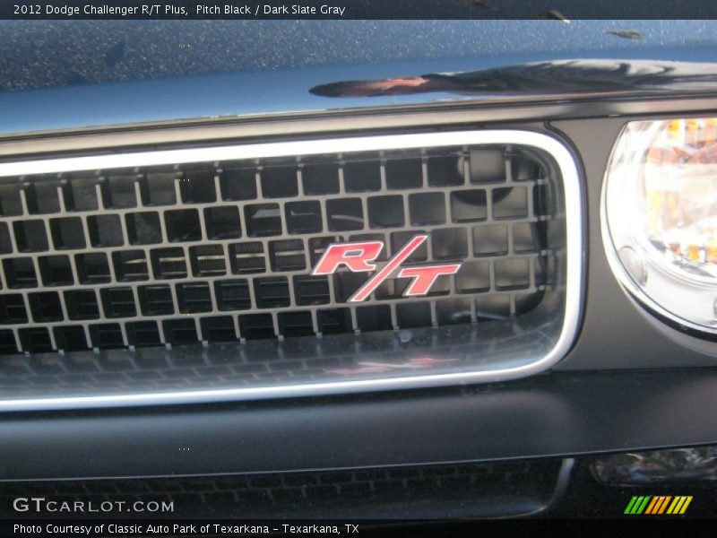 Pitch Black / Dark Slate Gray 2012 Dodge Challenger R/T Plus